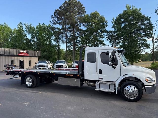 2025 Freightliner M106