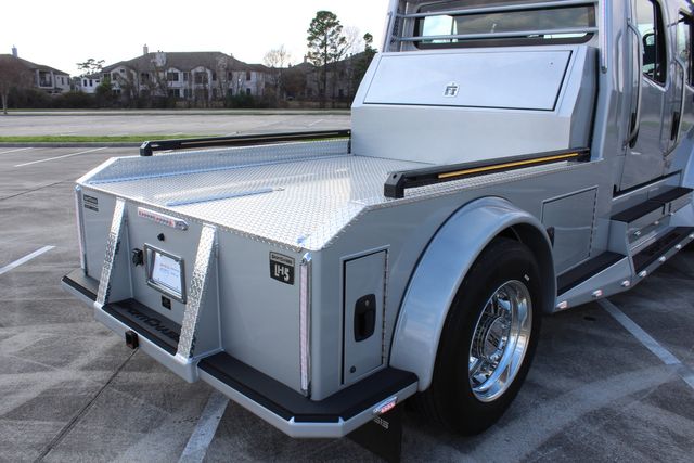 2025 Freightliner M2 106 PLUS SportChassis LH5 Luxury Hauler | CONROE, TX | SportChassis/ Featherlite Trailers of Texas 2025 Freightliner M2 106 PLUS SportChassis LH5 Luxury Hauler | CONROE, TX | SportChassis/ Featherlite Trailers of Texas