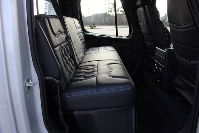 2025 Freightliner M2 106 PLUS SportChassis LH5 Luxury Hauler | CONROE, TX | SportChassis/ Featherlite Trailers of Texas 2025 Freightliner M2 106 PLUS SportChassis LH5 Luxury Hauler | CONROE, TX | SportChassis/ Featherlite Trailers of Texas