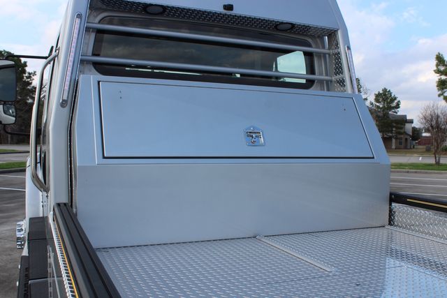 2025 Freightliner M2 106 PLUS SportChassis LH5 Luxury Hauler | CONROE, TX | SportChassis/ Featherlite Trailers of Texas 2025 Freightliner M2 106 PLUS SportChassis LH5 Luxury Hauler | CONROE, TX | SportChassis/ Featherlite Trailers of Texas