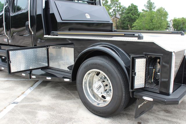 2025 Freightliner M2 106 PLUS SportChassis LH5 Luxury Hauler Truck | CONROE, TX | SportChassis/ Featherlite Trailers of Texas 2025 Freightliner M2 106 PLUS SportChassis LH5 Luxury Hauler Truck | CONROE, TX | SportChassis/ Featherlite Trailers of Texas