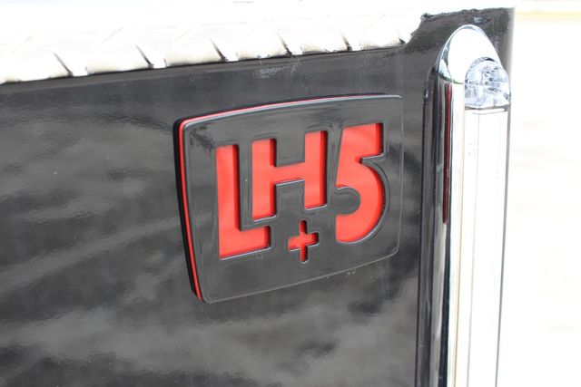 2025 Freightliner M2 106 PLUS SportChassis LH5 Luxury Hauler Truck | CONROE, TX | SportChassis/ Featherlite Trailers of Texas 2025 Freightliner M2 106 PLUS SportChassis LH5 Luxury Hauler Truck | CONROE, TX | SportChassis/ Featherlite Trailers of Texas