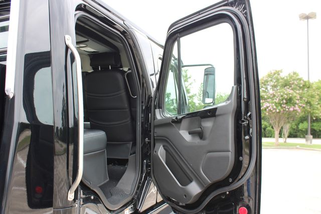 2025 Freightliner M2 106 PLUS SportChassis LH5 Luxury Hauler Truck | CONROE, TX | SportChassis/ Featherlite Trailers of Texas 2025 Freightliner M2 106 PLUS SportChassis LH5 Luxury Hauler Truck | CONROE, TX | SportChassis/ Featherlite Trailers of Texas