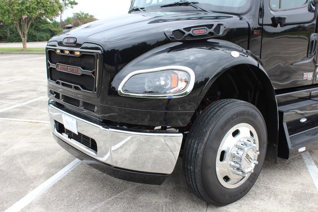 2025 Freightliner M2 106 PLUS SportChassis LH5 Luxury Hauler Truck | CONROE, TX | SportChassis/ Featherlite Trailers of Texas 2025 Freightliner M2 106 PLUS SportChassis LH5 Luxury Hauler Truck | CONROE, TX | SportChassis/ Featherlite Trailers of Texas