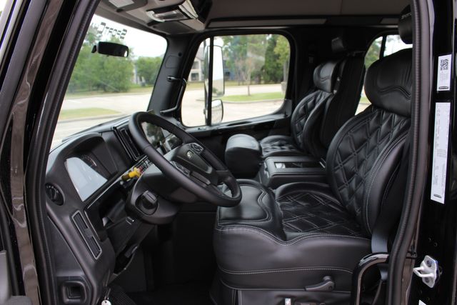 2025 Freightliner M2 106 PLUS SportChassis LH5 Luxury Hauler Truck | CONROE, TX | SportChassis/ Featherlite Trailers of Texas 2025 Freightliner M2 106 PLUS SportChassis LH5 Luxury Hauler Truck | CONROE, TX | SportChassis/ Featherlite Trailers of Texas