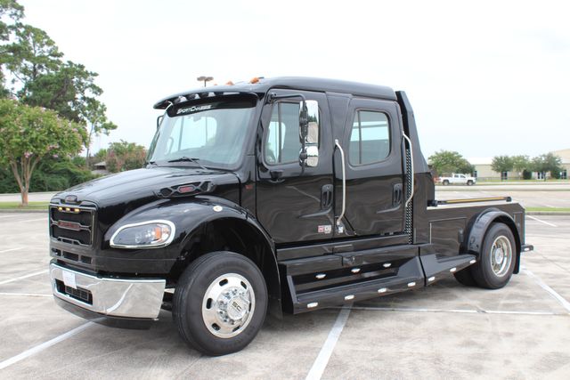 2025 Freightliner M2 106 PLUS SportChassis LH5 Luxury Hauler Truck | CONROE, TX | SportChassis/ Featherlite Trailers of Texas 2025 Freightliner M2 106 PLUS SportChassis LH5 Luxury Hauler Truck | CONROE, TX | SportChassis/ Featherlite Trailers of Texas