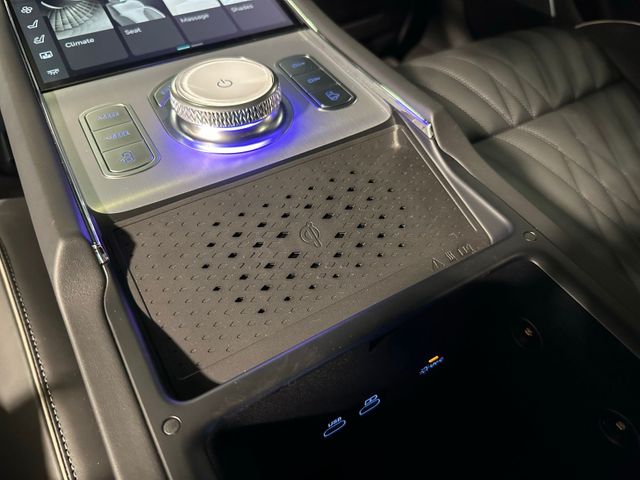 2025 Genesis G90 3.5T e-SC | Irving, Texas | Hopper Motorplex 2025 Genesis G90 3.5T e-SC | Irving, Texas | Hopper Motorplex