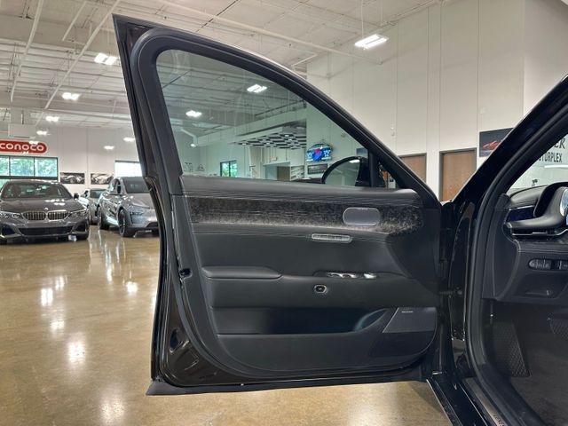 2025 Genesis G90 3.5T e-Supercharger