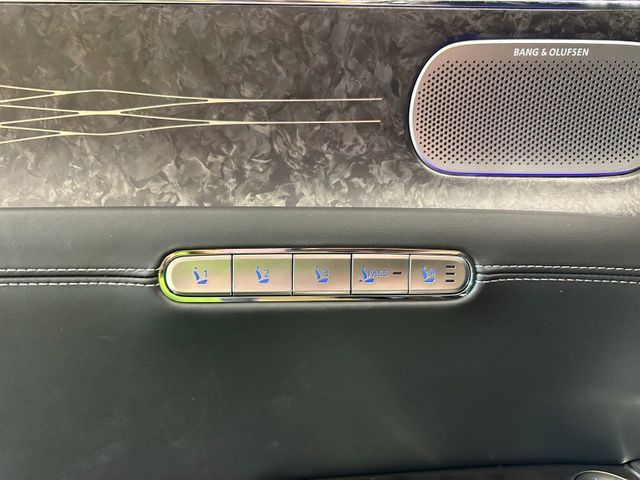 2025 Genesis G90 3.5T e-Supercharger