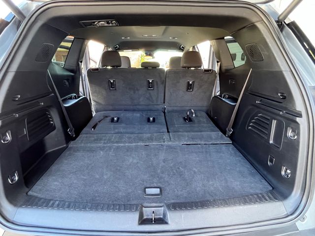 2025 GMC Acadia Elevation 2025 GMC Acadia Elevation