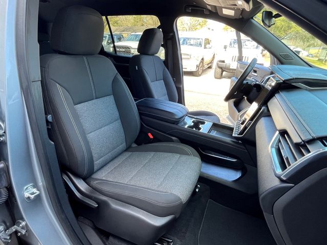 2025 GMC Acadia Elevation 2025 GMC Acadia Elevation