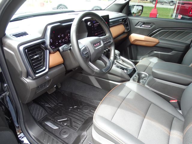 2025 GMC Canyon AT4