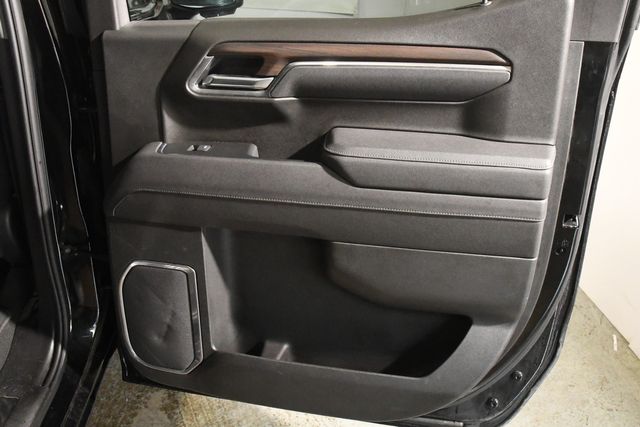 2025 GMC Sierra 1500 SLT | Branford, CT | Sound Auto Wholesalers