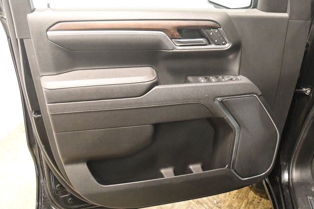 2025 GMC Sierra 1500 SLT | Branford, CT | Sound Auto Wholesalers