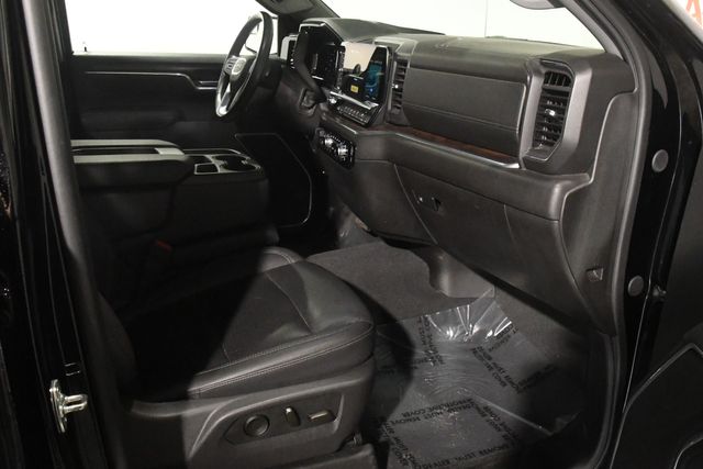 2025 GMC Sierra 1500 SLT | Branford, CT | Sound Auto Wholesalers