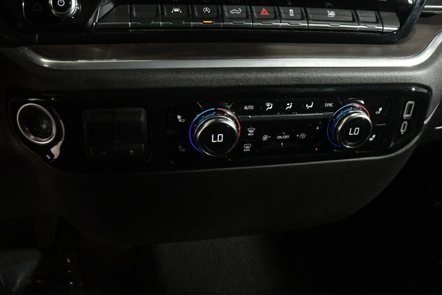 2025 GMC Sierra 1500 SLT | Branford, CT | Sound Auto Wholesalers 2025 GMC Sierra 1500 SLT | Branford, CT | Sound Auto Wholesalers