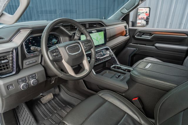 2025 GMC Sierra 2500HD Denali RESERVE CREW CAB 4X4 / DIESEL / ALLISON | Austin, TX | Rocky Mountain Truck Stop Austin