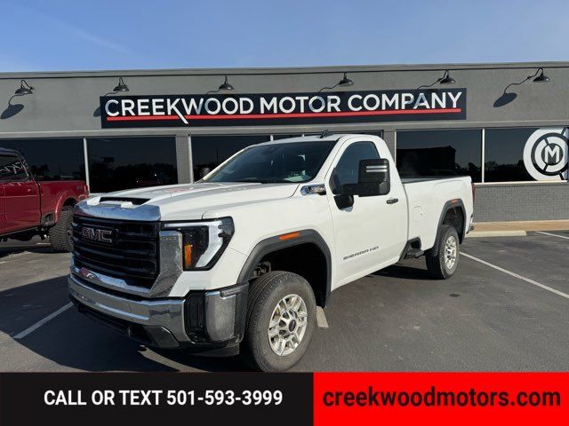 2025 GMC Sierra 2500HD Pro Reg Cab Low Miles 1 Owner
