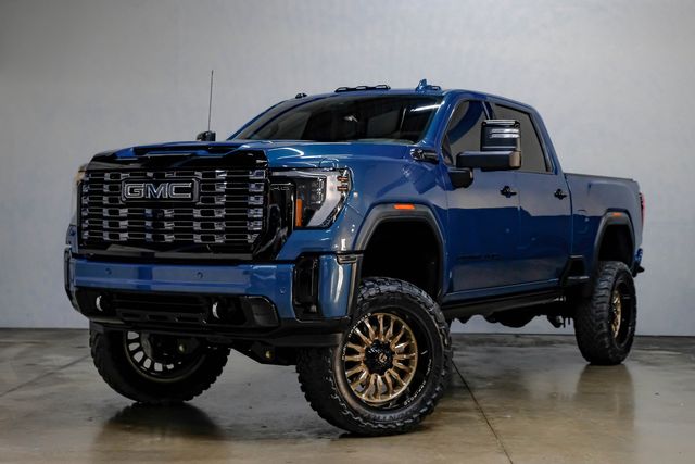 2025 GMC Sierra 3500HD Denali Ultimate BDS LIFT 22" Fuel 37" TOYO M/T Tx | Dallas, TX | East Dallas Diesel 2025 GMC Sierra 3500HD Denali Ultimate BDS LIFT 22" Fuel 37" TOYO M/T Tx | Dallas, TX | East Dallas Diesel