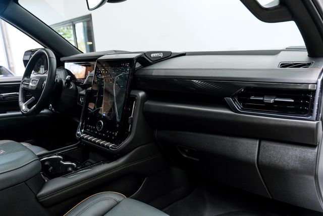 2025 GMC Yukon AT4 4X4,LIFTED,ROOF,360 CAM,HTD/COOL LTH,20'S,8K | Carrollton, TX | Texas Vehicle Exchange