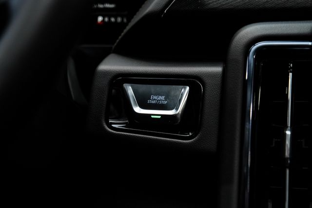 2025 GMC Yukon AT4 4X4,LIFTED,ROOF,360 CAM,HTD/COOL LTH,20'S,8K | Carrollton, TX | Texas Vehicle Exchange