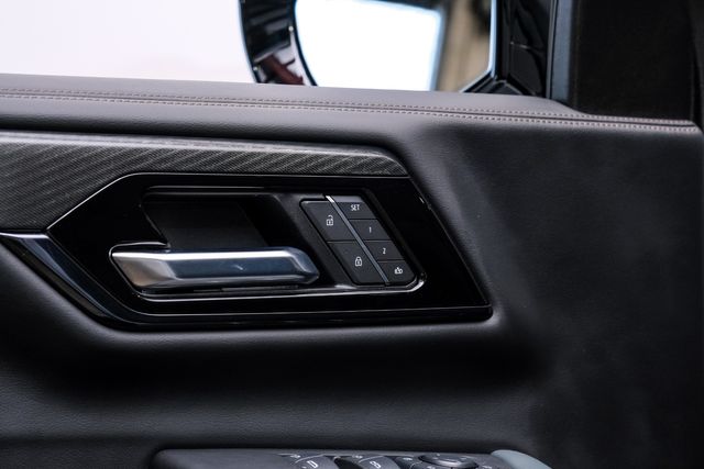 2025 GMC Yukon AT4 4X4,LIFTED,ROOF,360 CAM,HTD/COOL LTH,20'S,8K | Carrollton, TX | Texas Vehicle Exchange 2025 GMC Yukon AT4 4X4,LIFTED,ROOF,360 CAM,HTD/COOL LTH,20'S,8K | Carrollton, TX | Texas Vehicle Exchange