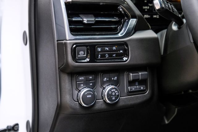 2025 GMC Yukon XL Elevation PREMIUM 4WD HUD, ROOF, 360 CAM, DURAMAX | Carrollton, TX | Texas Vehicle Exchange 2025 GMC Yukon XL Elevation PREMIUM 4WD HUD, ROOF, 360 CAM, DURAMAX | Carrollton, TX | Texas Vehicle Exchange