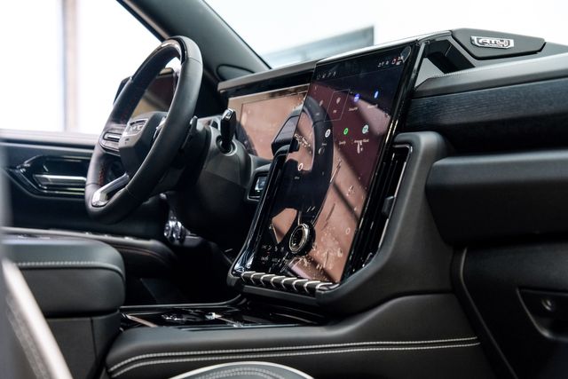 2025 GMC Yukon XL AT4 Ultimate ,4WD,LIFTED,22" VOSSENS,DVD,DIESEL | Carrollton, TX | Texas Vehicle Exchange 2025 GMC Yukon XL AT4 Ultimate ,4WD,LIFTED,22" VOSSENS,DVD,DIESEL | Carrollton, TX | Texas Vehicle Exchange