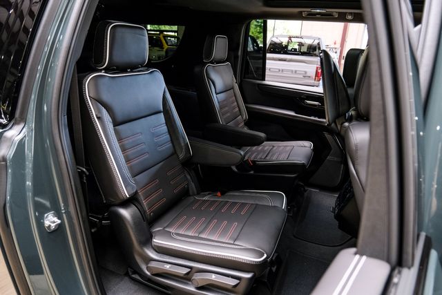 2025 GMC Yukon XL AT4 Ultimate ,4WD,LIFTED,22" VOSSENS,DVD,DIESEL | Carrollton, TX | Texas Vehicle Exchange