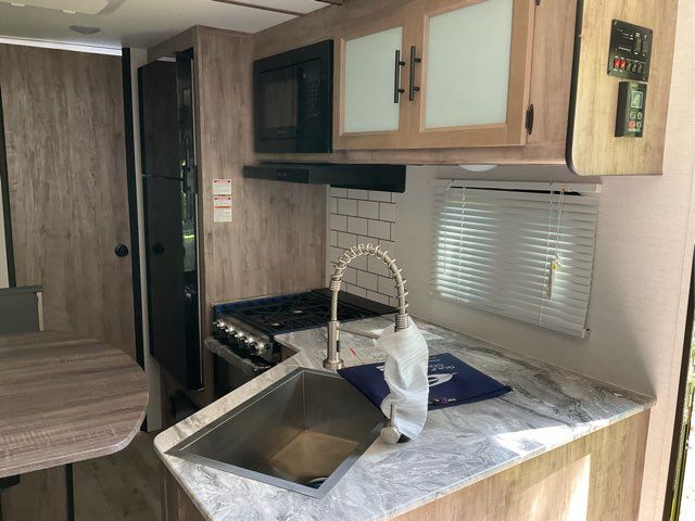 2025 Gulf Stream 24 RLS 28 FT - John Gibson Auto Sales Hot Springs 2025 Gulf Stream 24 RLS 28 FT - John Gibson Auto Sales Hot Springs