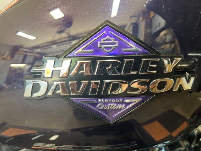 2025 Harley-Davidson Road Glide Base