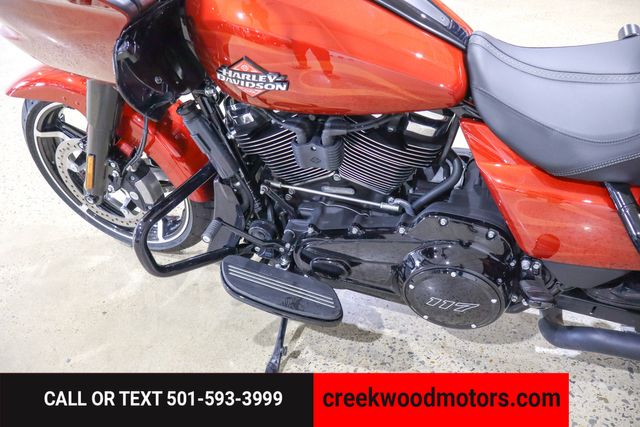 2025 Harley-Davidson Road Glide 117 Cruiser Touring Low Miles 1 Owner Bags Radio 2025 Harley-Davidson Road Glide 117 Cruiser Touring Low Miles 1 Owner Bags Radio