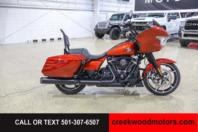 2025 Harley-Davidson Road Glide 117 Cruiser Touring Low Miles 1 Owner Bags Radio 2025 Harley-Davidson Road Glide 117 Cruiser Touring Low Miles 1 Owner Bags Radio