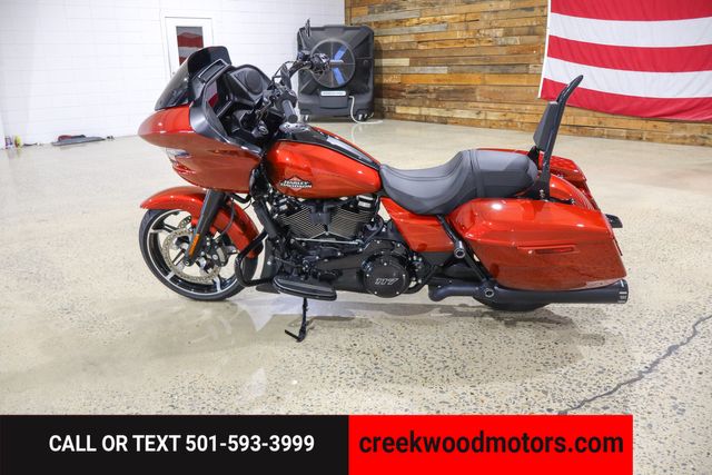 2025 Harley-Davidson Road Glide 117 Cruiser Touring Low Miles 1 Owner Bags Radio 2025 Harley-Davidson Road Glide 117 Cruiser Touring Low Miles 1 Owner Bags Radio