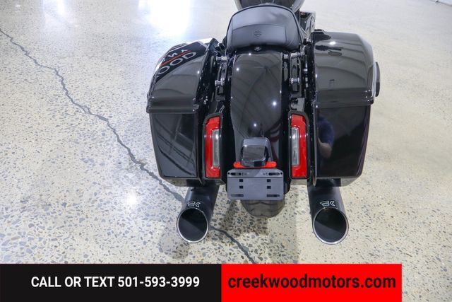 2025 Harley-Davidson Road Glide Base