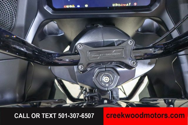 2025 Harley-Davidson Road Glide 117 Cruiser Touring Low Miles 1 Owner Bags Radio 2025 Harley-Davidson Road Glide 117 Cruiser Touring Low Miles 1 Owner Bags Radio