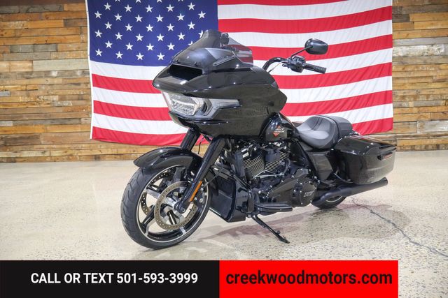 2025 Harley-Davidson Road Glide Base