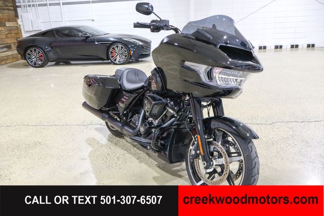 2025 Harley-Davidson Road Glide 117 Cruiser Touring Low Miles 1 Owner Bags Radio 2025 Harley-Davidson Road Glide 117 Cruiser Touring Low Miles 1 Owner Bags Radio