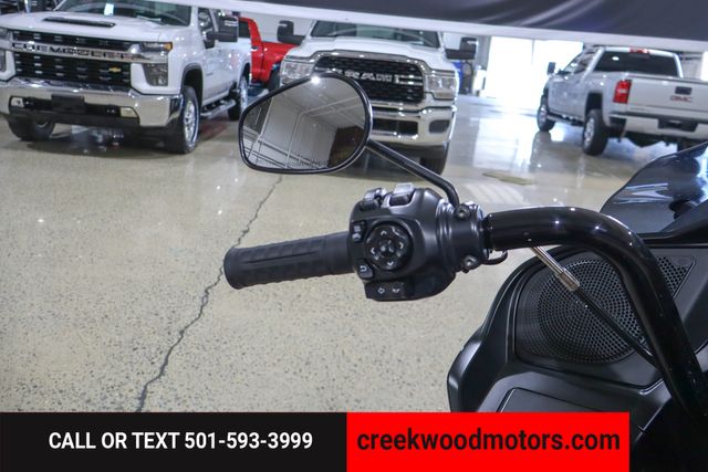 2025 Harley-Davidson Road Glide 117 Cruiser Touring Low Miles 1 Owner Bags Radio 2025 Harley-Davidson Road Glide 117 Cruiser Touring Low Miles 1 Owner Bags Radio