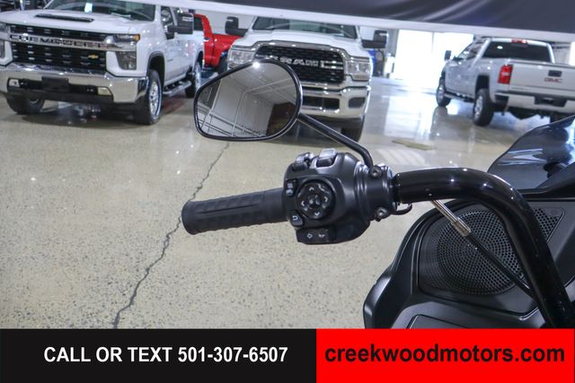 2025 Harley-Davidson Road Glide 117 Cruiser Touring Low Miles 1 Owner Bags Radio 2025 Harley-Davidson Road Glide 117 Cruiser Touring Low Miles 1 Owner Bags Radio