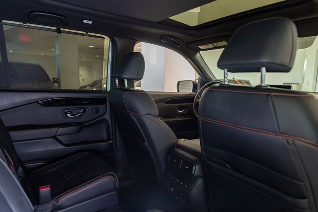 2025 Honda Pilot 4WD TrailSport  3RD ROW