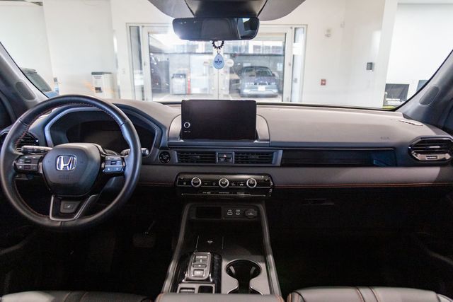 2025 Honda Pilot 4WD TrailSport  3RD ROW