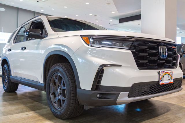 2025 Honda Pilot 4WD TrailSport  3RD ROW