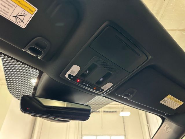 2025 Honda Pilot Black Edition | Irving, Texas | Hopper Motorplex