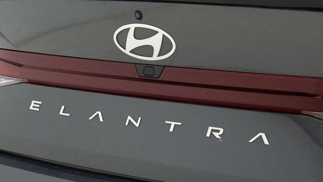 2025 Hyundai ELANTRA SEL Sport | Houston, TX | Houston Auto Credit 2025 Hyundai ELANTRA SEL Sport | Houston, TX | Houston Auto Credit