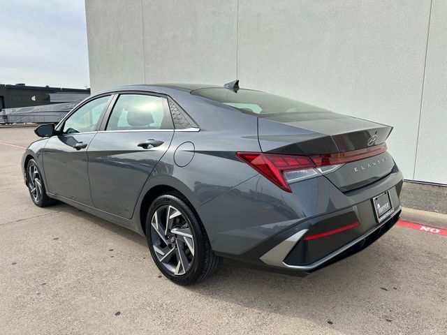 2025 Hyundai Elantra SEL Convenience | Irving, Texas | Hopper Motorplex 2025 Hyundai Elantra SEL Convenience | Irving, Texas | Hopper Motorplex