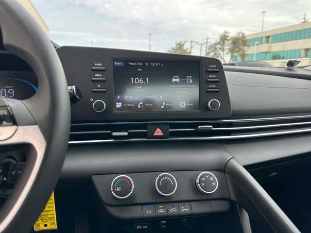 2025 Hyundai Elantra SE | Irving, Texas | Hopper Motorplex 2025 Hyundai Elantra SE | Irving, Texas | Hopper Motorplex