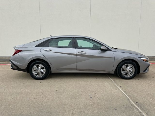 2025 Hyundai Elantra SE | Irving, Texas | Hopper Motorplex