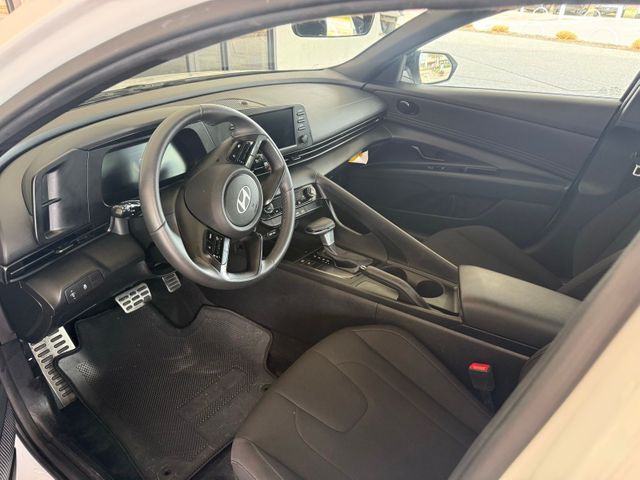 2025 Hyundai Elantra SEL Sport | Irving, Texas | Hopper Motorplex 2025 Hyundai Elantra SEL Sport | Irving, Texas | Hopper Motorplex