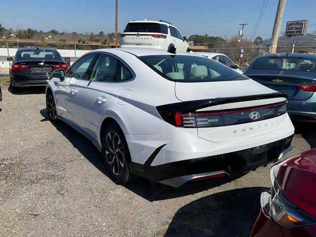 2025 Hyundai SONATA SEL